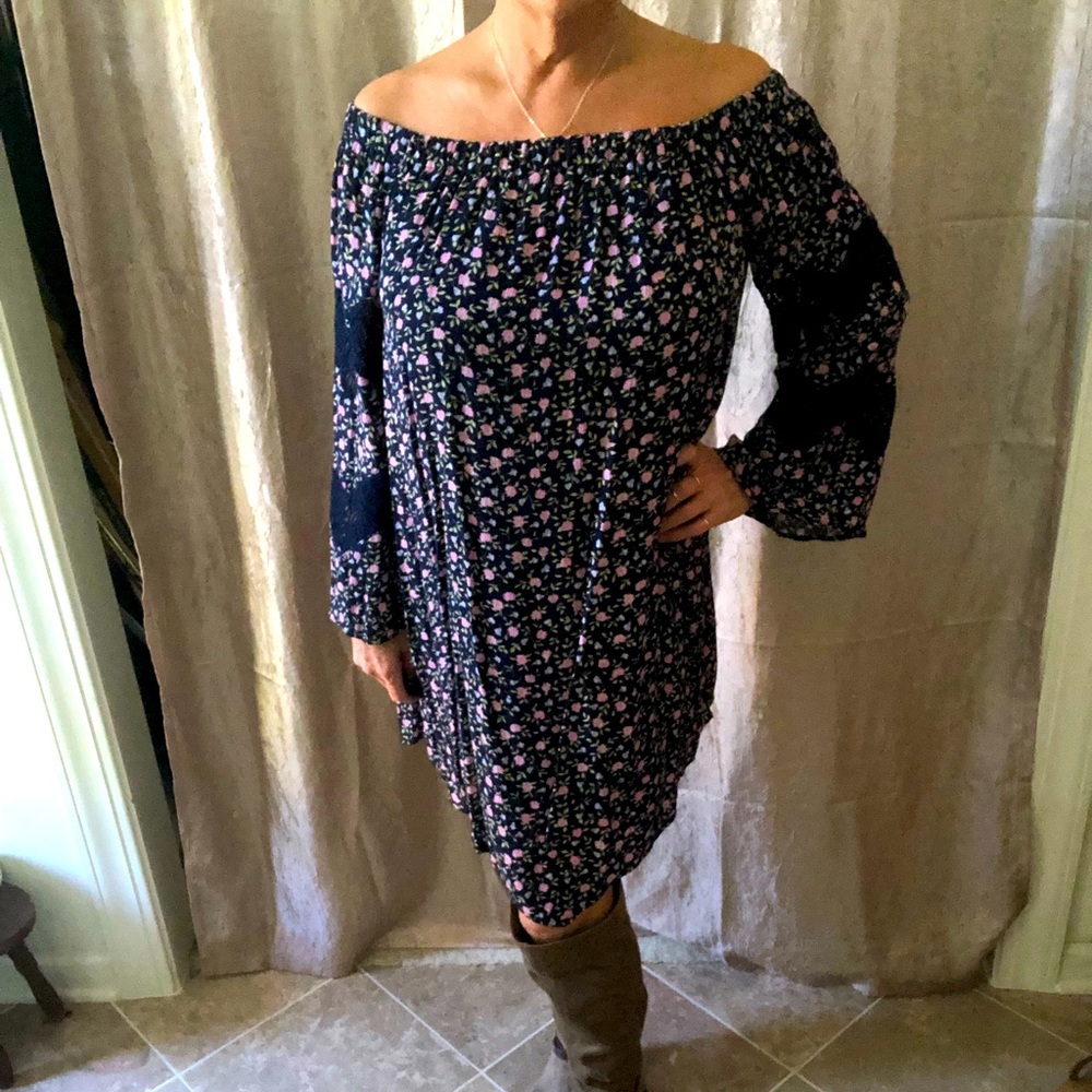 True Craft off the shoulder floral mini dress